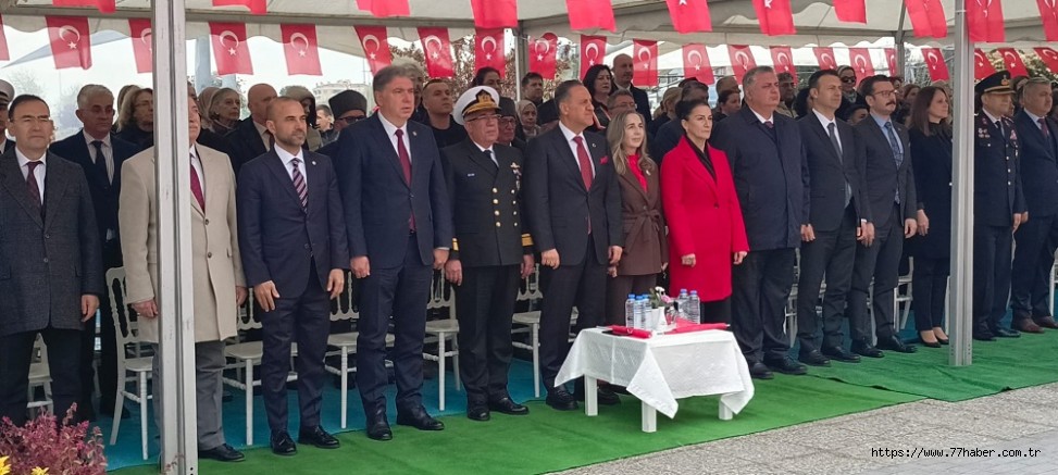 23 Nisan coşkusu Yalova'da hüzün ve gururun iç içe yaşandığı törenlerle kutlandı.