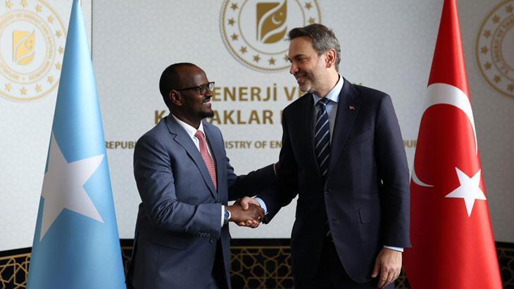 Bakan Bayraktar, Somali Petrol Bakanı Mohamed ile işbirliği imkanlarını değerlendirdi