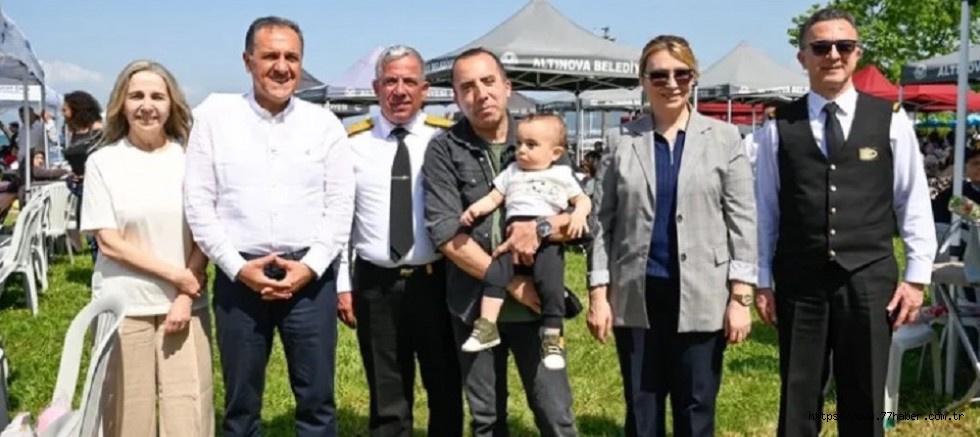 Garnizon Komutanlığı'ndan Annelere Duygu Dolu Kutlama