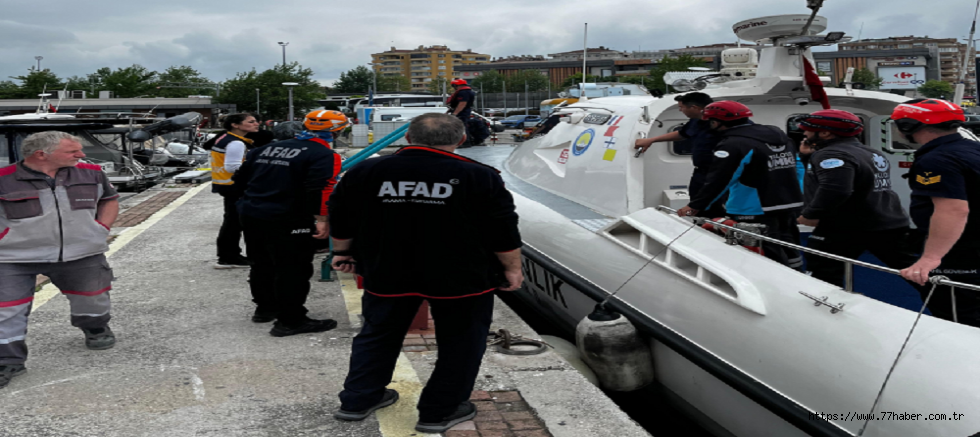 Marmara Denizi’nde Nefes Kesen Kurtarma Operasyonu: Yüksekten Düşen Yaralı Gemi Adamı Hastaneye Yetiştirildi