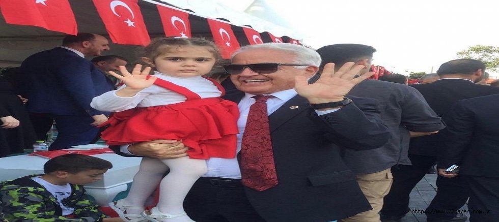 Tahsin Becan: 23 Nisan’da Çocukların Acı Gerçeğini Haykırdı