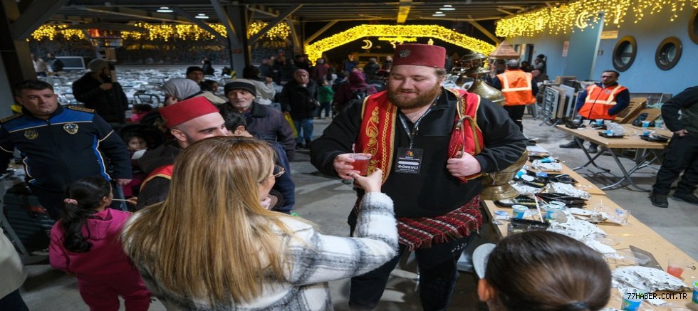 Yalova Altınova’da “Gönül Sofrası” Binleri Bir Araya Getirdi