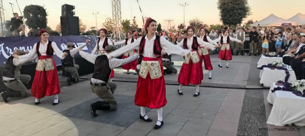 Yalova'da 3. Aronya Festivali Coşkulu Bir Açılışla Başladı