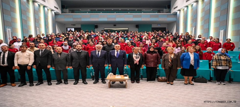 Yalova’da “Yaşayan Kütüphane” Projesi Kapsamında Anlamlı Açılış