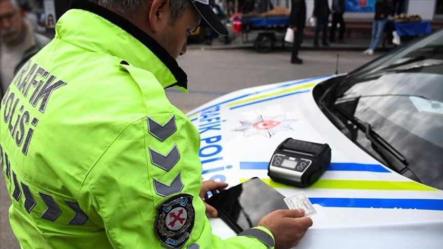 Sürücülere 'plaka' uyarısı! Aracı olanlar dikkat: Yapmayana 140 bin lira ceza var