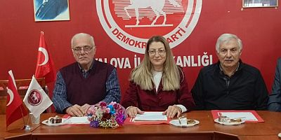 DEMOKRAT PARTİ YALOVA, KURULUŞUNUN 80. YILINI PASTA KESEREK KUTLADI