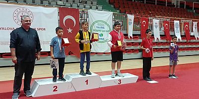Hacı Saffet Çam Satranç Turnuvası Ödül Töreni Büyük İlgi Gördü
