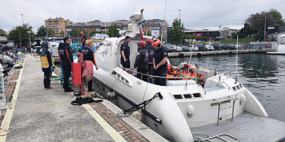 Marmara Denizi’nde Nefes Kesen Kurtarma Operasyonu: Yüksekten Düşen Yaralı Gemi Adamı Hastaneye Yetiştirildi