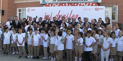 Yalova’da 56 bin 626 öğrenci için ilk ders zili çaldı