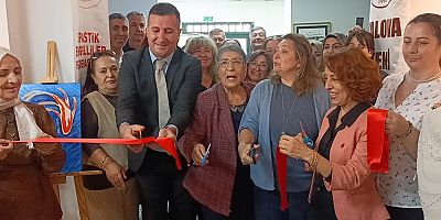 Yalova’da “9. Anne ve Çocuk Sergisi” Engelsiz Cafe’de Açıldı: Farkındalık ve Sanat İç İçe Geçti