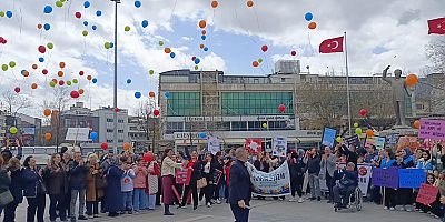 Yalova’da Otizm Farkındalığı İçin Büyük Yürüyüş: “Farkındalık Umut Olsun”