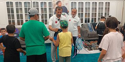 Yalova İnsan Der, Okul Öncesi 40 Ailenin Çocuğuna 60 Çanta ve Kırtasiye Malzemesi Dağıttı