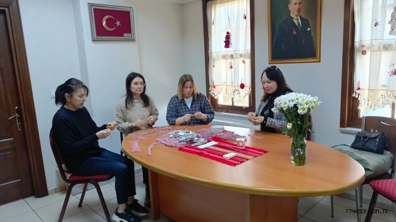 Yalova’da 1 Mart Coşkusu: 17 Bin Marteniçka ile Bahara Merhaba